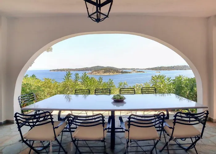 Дом отдыха Diaporos View House Вурвуру
